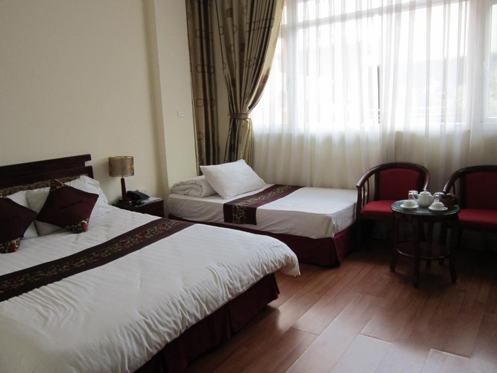 Huong Giang Hotel Hanoi Room photo